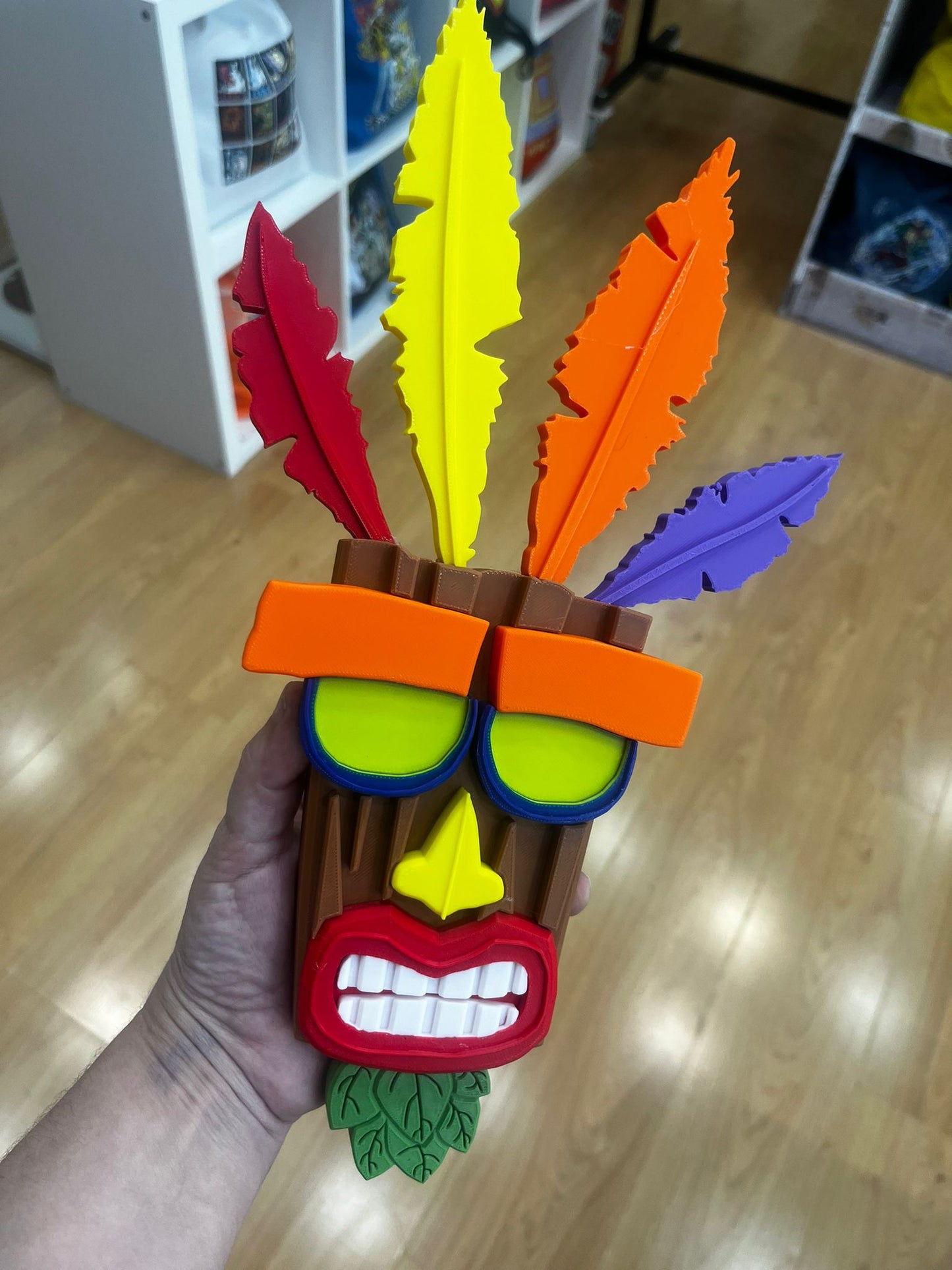 Réplica máscara Aku Aku Crash Bandicoot