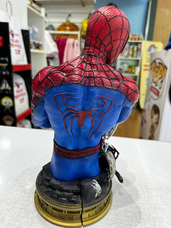 Busto Spiderman resina escala 1/4 creación 3D