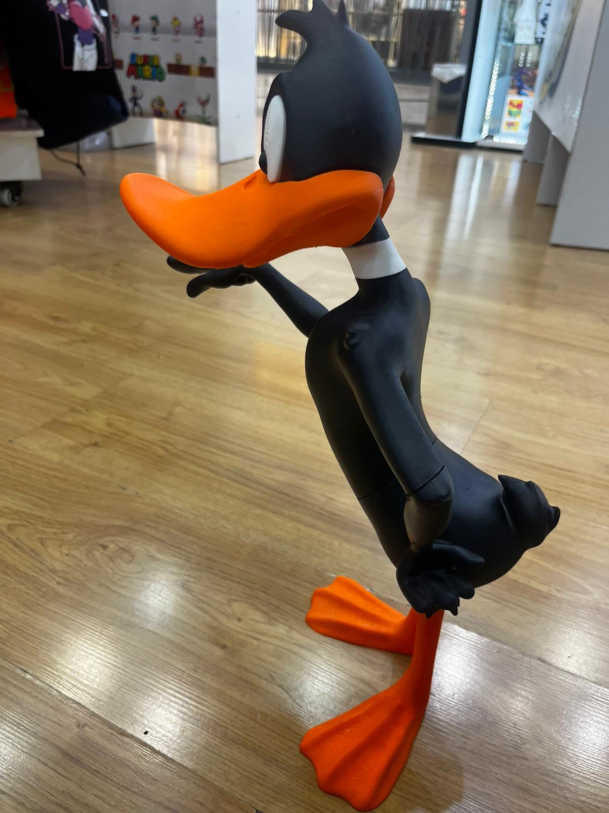 Figura Pato Lucas 43 cm