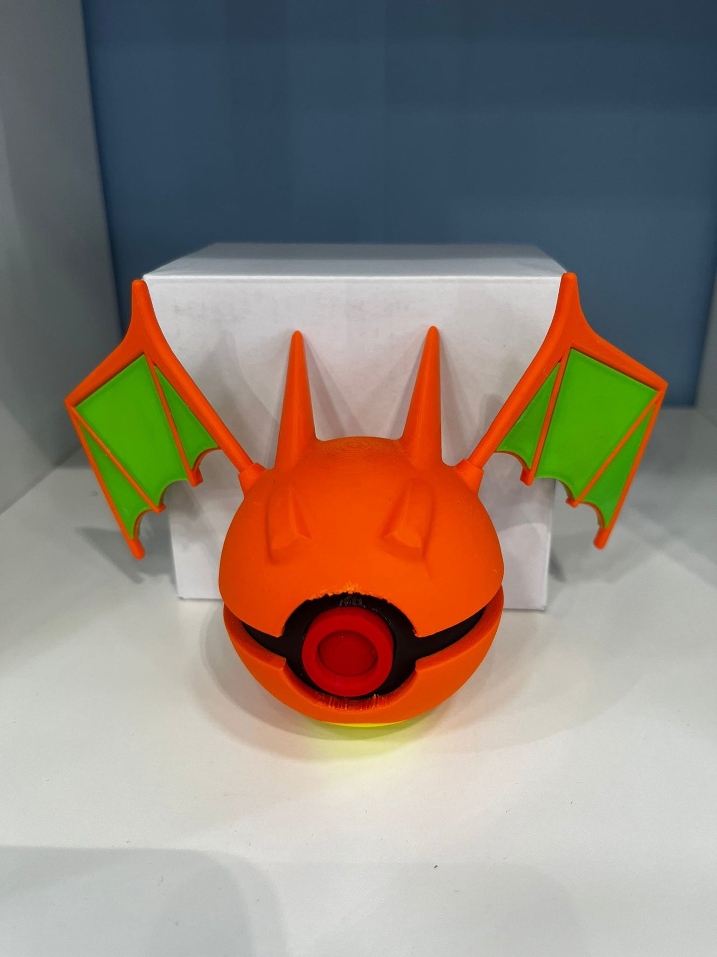 Bola Pokemon Charizard