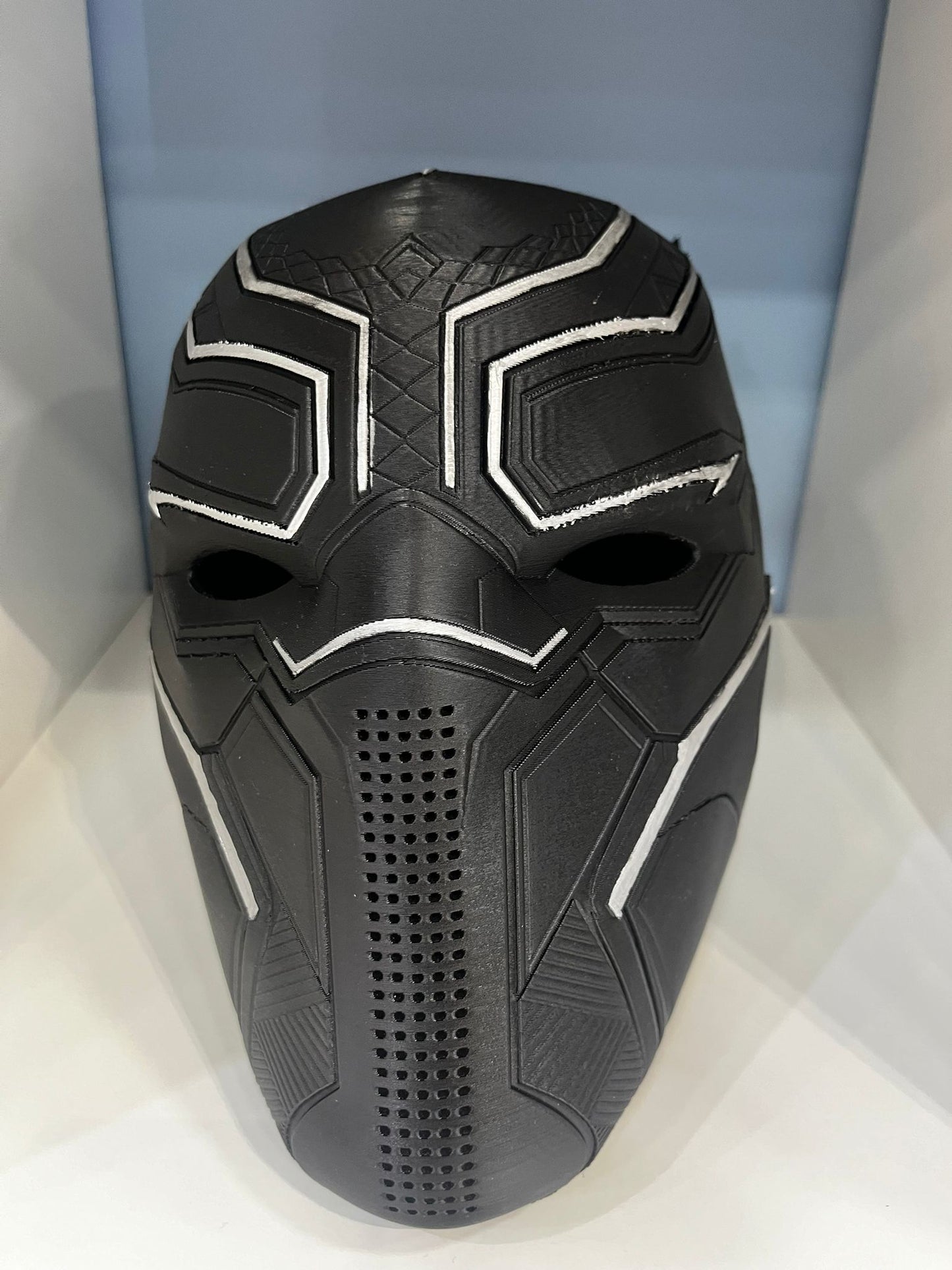 Casco Black Panther