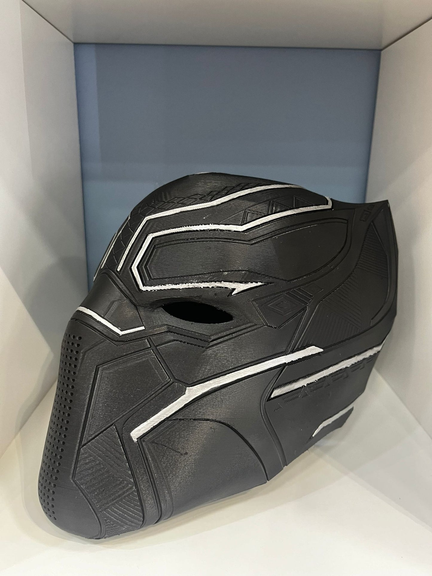 Casco Black Panther